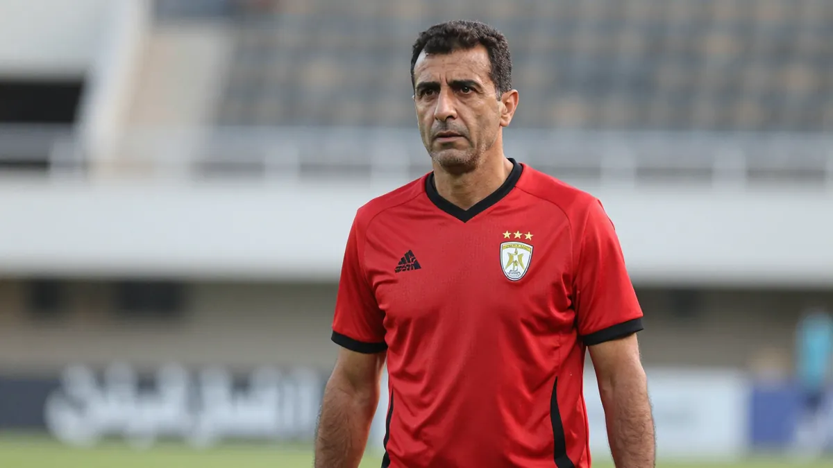 الحكمين المصريين: تحكيم كأس العالم ليس سهلاً وأحمد حسام طه يؤكد أن عصام عبد الفتاح أيقونة
